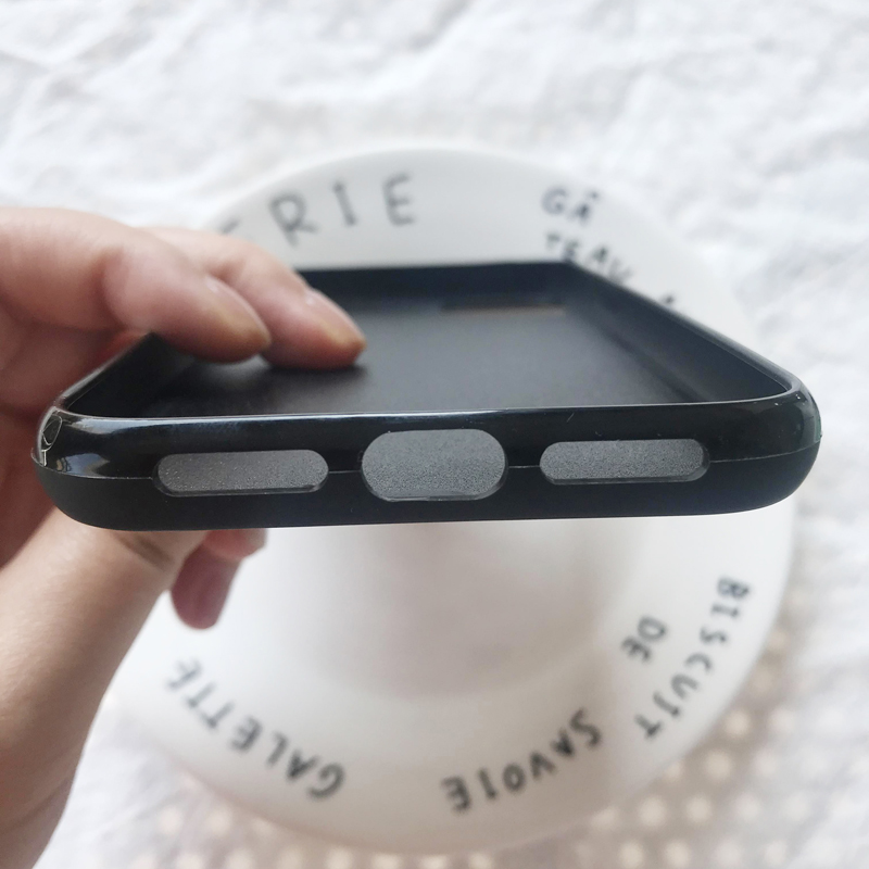 Etui na telefon iPhone 17 Air  – Phone Cases London recenzja i cena