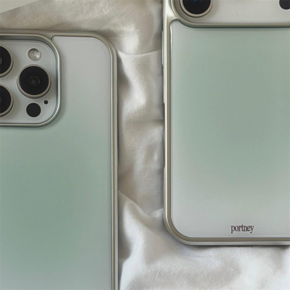 Urocze etui na telefon z gradi – Phone Cases That Charge Your Phone recenzja i cena